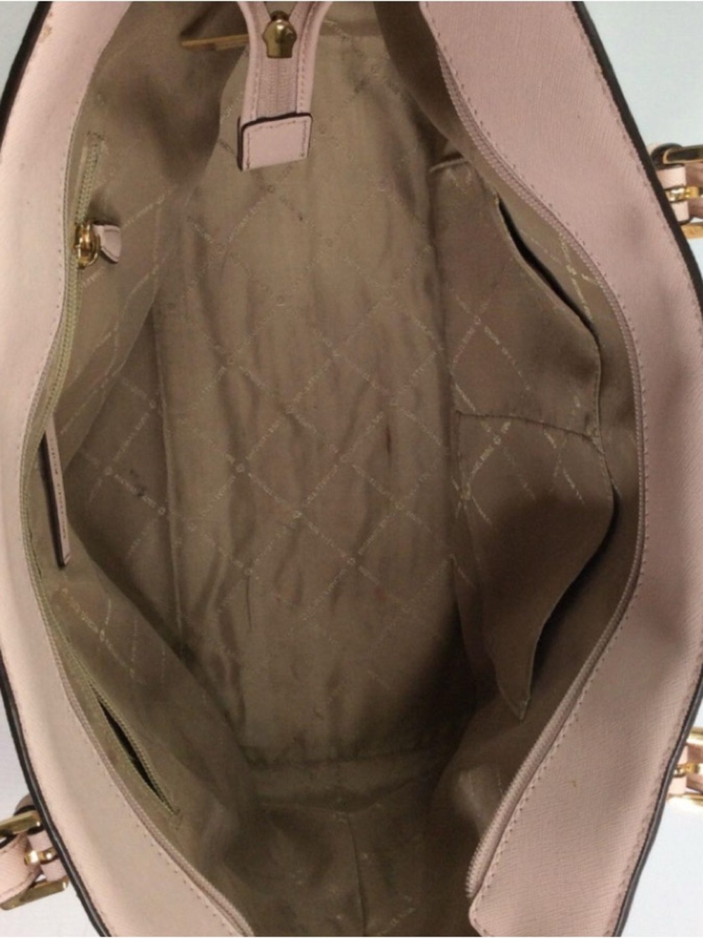 Michael Kors Jet Set Signature Pink Blush Tote Bag Set w/ Wallet & AirPods Charm - Picture 3 of 3